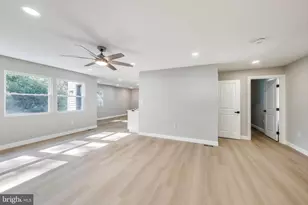 5813 Dewey St, Landover, MD 20785 - Photo 9