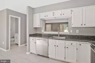 3925 Elite St, Bowie, MD 20716 - Photo 9