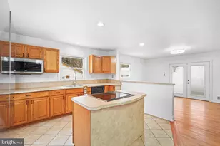 6903 Fawncrest Dr, Capitol Heights, MD 20743 - Photo 21