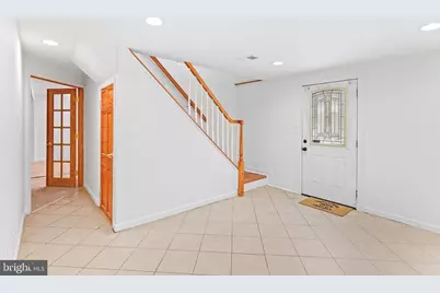 6903 Fawncrest Drive, Capitol Heights, MD 20743 - Photo 9