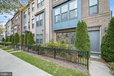 6637 Rhode Island Avenue, Riverdale, MD 20737 - Photo 9