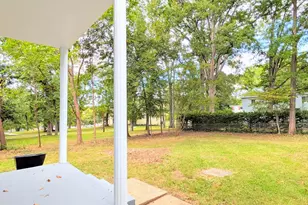 21 Ridge Rd, Greenbelt, MD 20770 - Photo 3