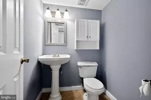 1621 Addison Rd S, District Heights, MD 20747 - Photo 13