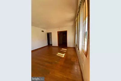 4632 Lacy Avenue, Suitland, MD 20746 - Photo 7