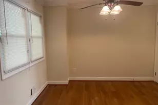 5102 Glassmanor Dr, Oxon Hill, MD 20745 - Photo 19