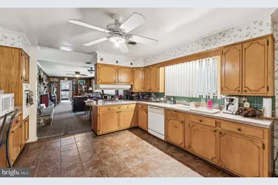 4910 Stan Haven Road, Temple Hills, MD 20748 - Photo 5