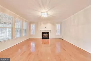 2403 Lake Forest Dr, Upper Marlboro, MD 20774 - Photo 15