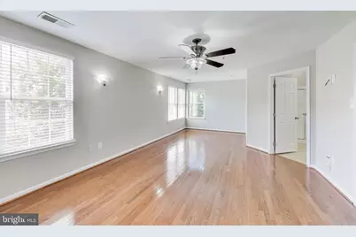 2403 Lake Forest Drive, Upper Marlboro, MD 20774 - Photo 21