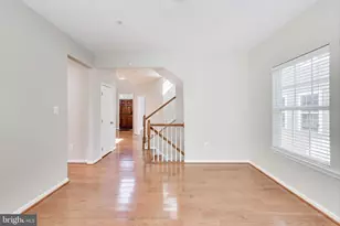 2403 Lake Forest Dr, Upper Marlboro, MD 20774 - Photo 7