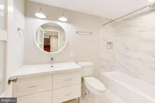 2403 Lake Forest Dr, Upper Marlboro, MD 20774 - Photo 37