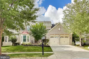 2403 Lake Forest Dr, Upper Marlboro, MD 20774 - Photo 1