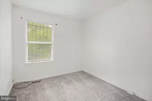 5717 Falkland Pl, Capitol Heights, MD 20743 - Photo 13