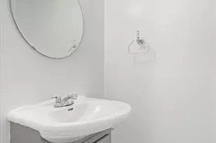 5717 Falkland Pl, Capitol Heights, MD 20743 - Photo 5