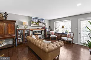 7914 Chapel Cove Dr, Laurel, MD 20707 - Photo 5