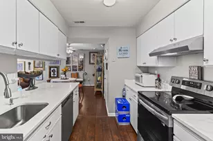 7914 Chapel Cove Dr, Laurel, MD 20707 - Photo 27