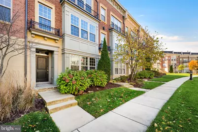 808 Admirals Way #303, Oxon Hill, MD 20745 - Photo 3