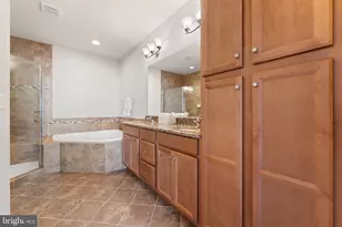 602 Overlook Park Dr, National Harbor, MD 20745 - Photo 25