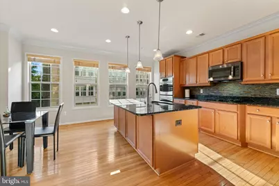 602 Overlook Park Drive, National Harbor, MD 20745 - Photo 11