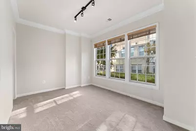 602 Overlook Park Drive, National Harbor, MD 20745 - Photo 7