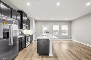 2815 Battersea Lake Loop, Hyattsville, MD 20782 - Photo 13