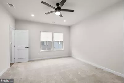 2815 Battersea Lake Loop, Hyattsville, MD 20782 - Photo 15