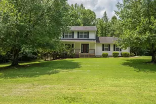 7701 Croom Rd, Upper Marlboro, MD 20772 - Photo 1