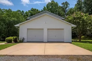 7701 Croom Rd, Upper Marlboro, MD 20772 - Photo 9