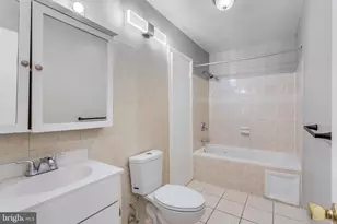 5613 Gregory Dr, Lanham, MD 20706 - Photo 17