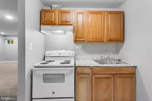 5613 Gregory Dr, Lanham, MD 20706 - Photo 23