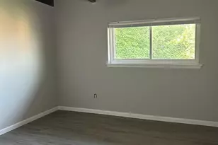 7701 Arehart Dr, New Carrollton, MD 20784 - Photo 11