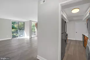 10239 Prince Pl, Upper Marlboro, MD 20774 - Photo 3