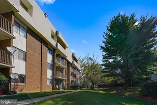 10239 Prince Pl, Upper Marlboro, MD 20774 - Photo 23