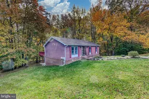 2722 Timbercrest Dr, District Heights, MD 20747 - Photo 3