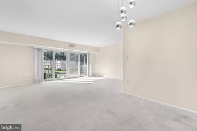 5204 Newton Street #304, Bladensburg, MD 20710 - Photo 5