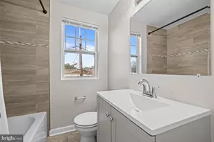 6892 Hawthorne St, Hyattsville, MD 20785 - Photo 25