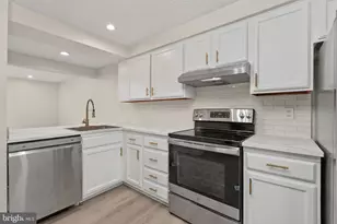 7113 Branchwood Pl, Clinton, MD 20735 - Photo 9