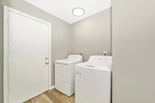 304 Loureiro Ln, Oxon Hill, MD 20745 - Photo 23