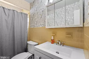 8700 50th Pl, College Park, MD 20740 - Photo 21