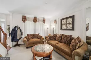 10019 Graystone Dr, Upper Marlboro, MD 20772 - Photo 9