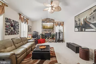 10019 Graystone Drive, Upper Marlboro, MD 20772 - Photo 3