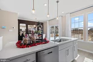 5203 Manor Park Dr, Upper Marlboro, MD 20772 - Photo 23