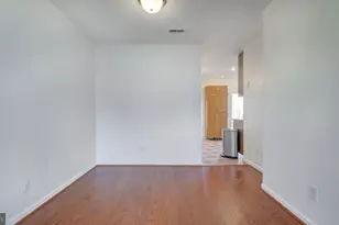 6066 St Moritz Dr, Temple Hills, MD 20748 - Photo 5