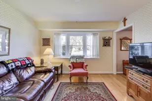 12109 Whitehall Dr, Bowie, MD 20715 - Photo 11