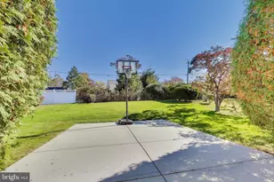 12109 Whitehall Dr, Bowie, MD 20715 - Photo 23