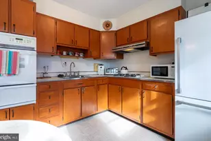 8403 Eureka St, District Heights, MD 20747 - Photo 7