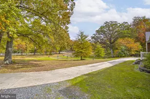 1100 Bryan Point Rd, Accokeek, MD 20607 - Photo 11