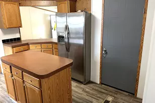 8601 Temple Hills Rd, Temple Hills, MD 20748 - Photo 5