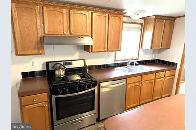 8601 Temple Hills Road #5, Temple Hills, MD 20748 - Photo 3