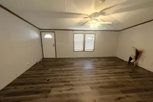 8601 Temple Hills Rd, Temple Hills, MD 20748 - Photo 11