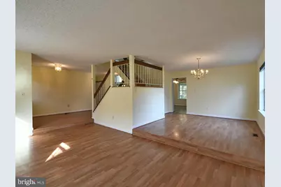 7906 Kara Court, Greenbelt, MD 20770 - Photo 11